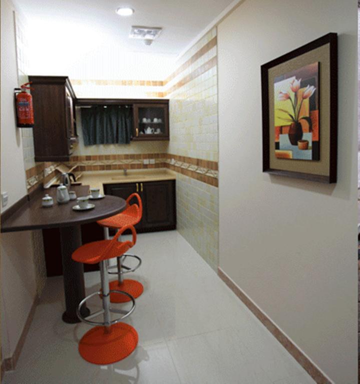 Lavande Suites Янбу Номер фото